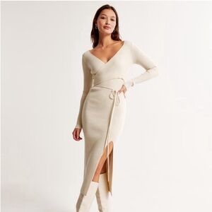 Abercrombie & Fitch Bodycon Sweater Midi Wrap Dress in Cream Size L